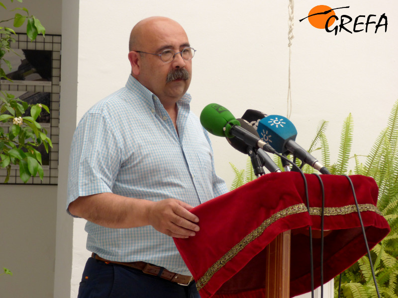 José María Ayala, portavoz de GREFA en Andalucía, comenta en que consiste el proyecto premiado, destinado a recuperar la población pirenaica de buitre negro.