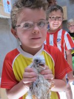 Los niños liberan a sus primillas