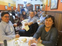Joan Mayol, Carlota Viada, Agustín Madro y otros asistentes al Workshop almorzando antes de iniciar las sesión de tarde. 