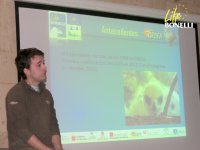 Pablo Izquierda describe la labor de cría en cautividad del águila de Bonelli en GREFA.