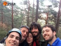 'Selfie' de los miembros del aguerrido grupo encargado de colocar las plataformas de nidificación.