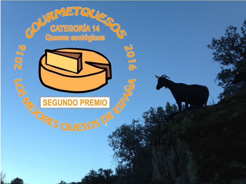 Imagen sobre del segundo premio GourmetQuesos 2016, en la categoría de quesos ecológicos, obtenido por Suerte Ampanera.