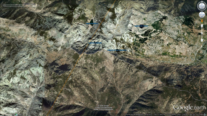 Mapa satélite del lugar por donde el milano real "Collado" cruzó la Sierra de Gredos.