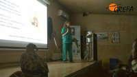 Charla sobre primeros auxilios impartida por Laura Suárez, veterinaria de GREFA.