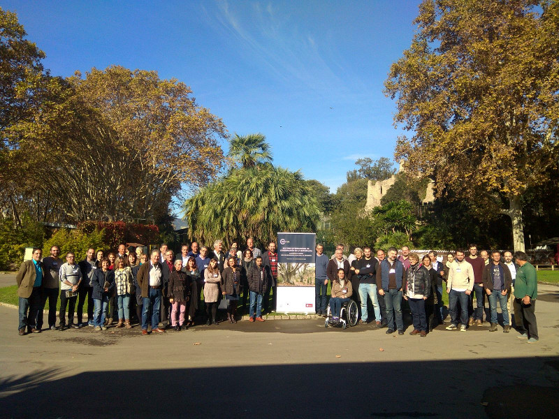 Foto de grupo en la clausura del XIII Foro Internacional de Conservación de la Naturaleza, en el Zoo de Barcelona. Foto: Comité Español de la UICN.