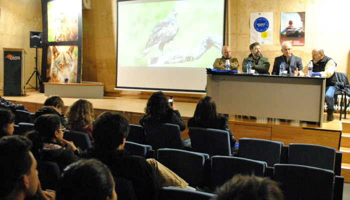 Un momento de la presentación de "Amenazados" en el Hospital de Fauna Salvaje de GREFA.