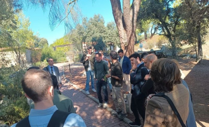 Alumnos del Máster en Protección Integral del Medio Ambiente de la Guardia Civil durante su visita a GREFA.